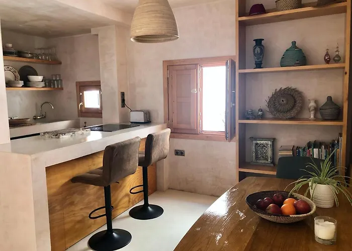 Casa Perla - Rosa - A Hidden Gem In The Old Town Tarifa